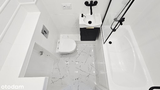 2 pokoje | Kościelna | Centrum Wołomina | Teren zamknięty