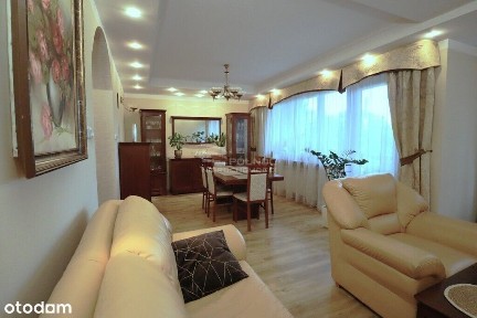 Dom z ogrodem, tarasem i garażem