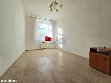 Przestronna kawalerka w Jaworzynie Śląskiej,parter