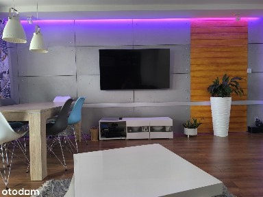 Przestronne mieszkanie dwupoziomowe z balkonem i tarasem w centrum