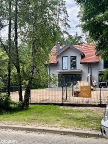 Gotowy Dom dostępny od ręki, Pole Golfowe, Jeziora, Film link.