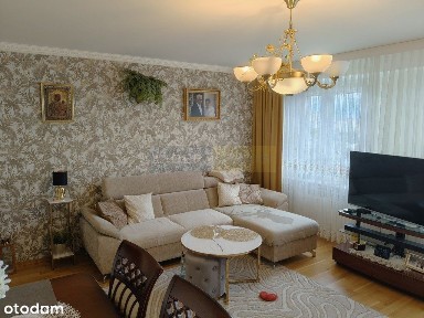 3 pokoje w Piastowie, dwie komórki lokatorskie