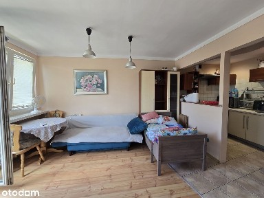 Mieszkanie w bloku z cegły blisko Manufaktury