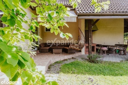 Rodzinny dom z dużą, zieloną działką
