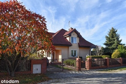 Dom W Malowniczej Okolicy- Gotowy Do