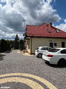 Przestronny dom jednorodzinny z dużą działką i lasem - 202,70 m²