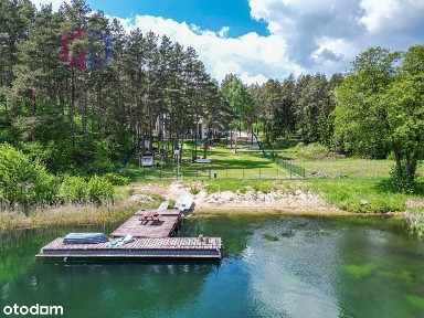Dom w lesie z własną plażą nad jeziorem Świętajno
