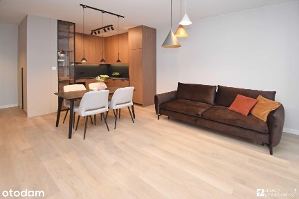 2 pok., duży taras, 1 miejsce parkingowe i komórka