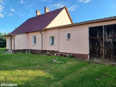 Siedlisko przy drodze powiatowej