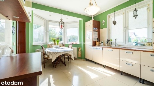 Nowoczesny dom parterowy w Łapanowie