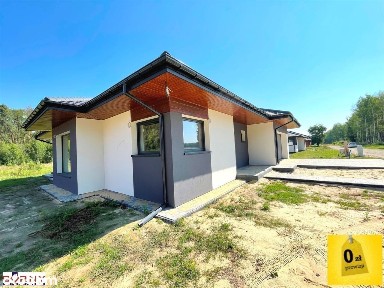 Świetny nowy dom pod Piotrkowem Trybunalskim.