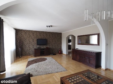 centrum, 6 pok., 200 m2, ogrzewanie w cenie