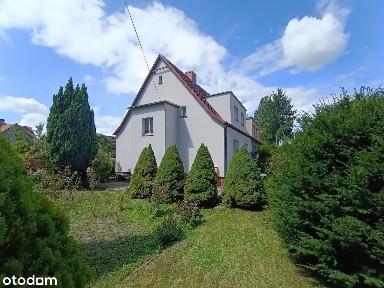 CIEKAWY DOM 127,34 m2 na działce 932 m2