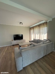 Słoneczny bezczynszowy apartament z ogródkiem i miejscem parkingowym