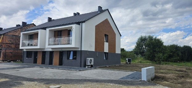 Mieszkanie z dużym ogrodem - OSIEDLE BAŻANTOWE - Legnica/zachód