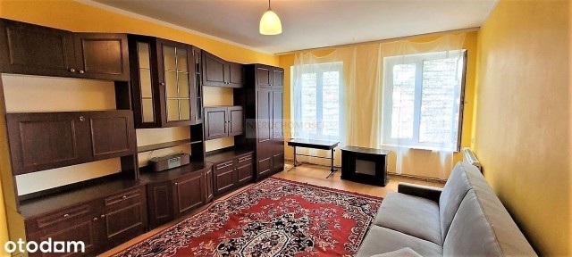 Dwupokojowe mieszkanie w zadbanej kamienicy!