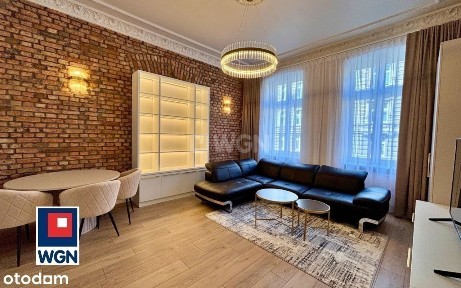 Stylowe mieszkanie w ścisłym centrum, 91m2, 3 poko