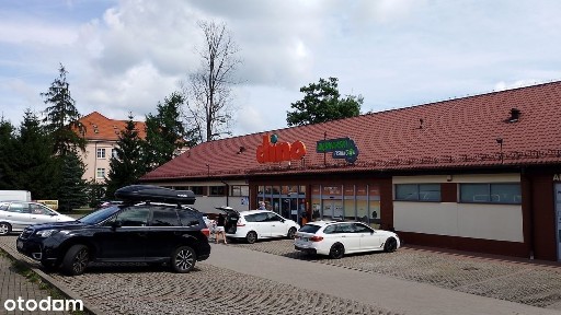 Lokal usługowy przy markecie Dino