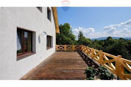 Dom w górach w dobrej lokalizacji Sopotnia Mała