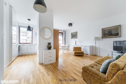 Mieszkanie 2pok. 57m2, balkon, komórka lok. + garaż