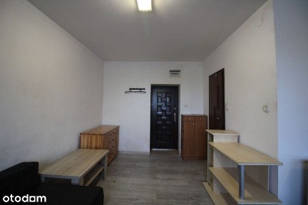 Bezczynszowa kawalerka na parterze