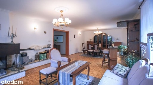 Duży dom z budynkiem pod działalność Niemodlin