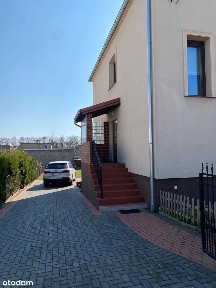 Dom w zabudowie blizniaczej