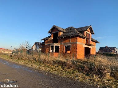 Dom w stanie surowym - Mączniki