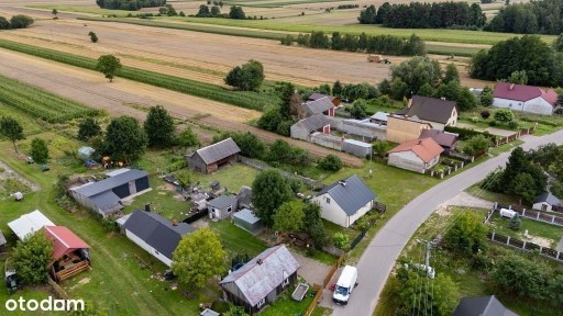 Dom do remontu z dużym gospodarstwem w Lucinie