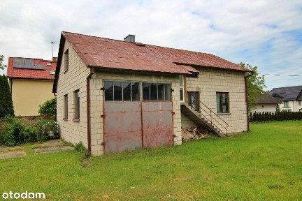 Dom z warsztatem w Kleosinie.