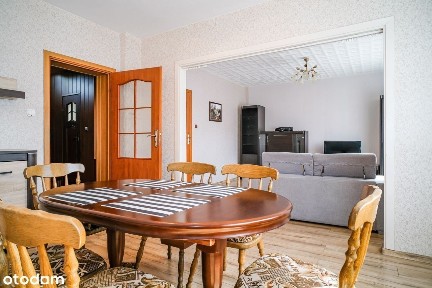 Dom z potencjałem- bliźniak z ogrodem i budynkiem gospodarczym w Nekli