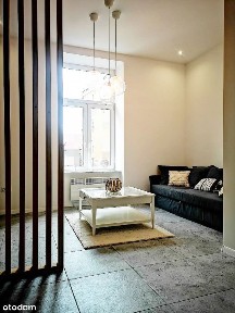 OBOK UCZELNI W TARNOWIE, KAWALERKA 26 M2