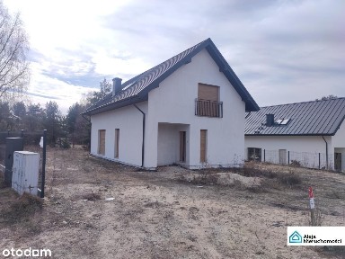 Ostatni dom blisko lasu