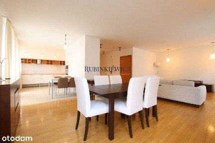 Apartament 115 M2 W Ścislym Śródmieściu Ul. Hoża