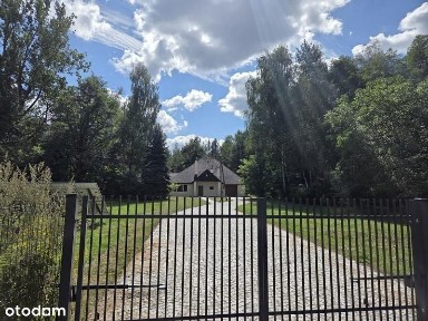 Leśny Dworek - Piękne miejsce w spokojnej okolicy otoczone lasem!