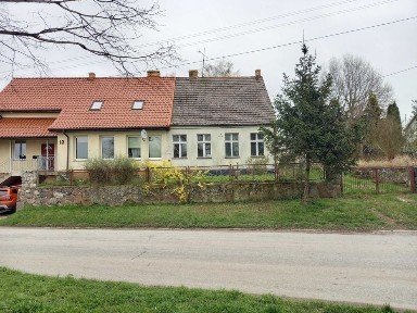 Dom do generalnego remontu - bliźniak Barnisław gmina Kołbaskowo