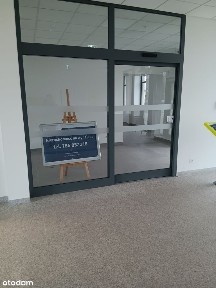 Lokal w budynku zmodernizowanego dworca PKP w Opalenicy