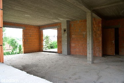 Przestronny dom przy Dolinie Kobylańskiej