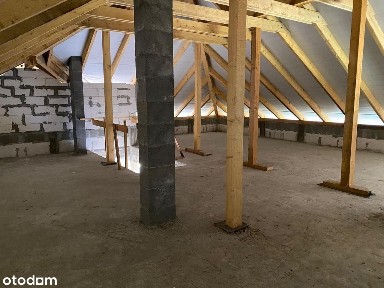 Dom parterowy 173 m² z poddaszem dla rodziny z dziećmi, pełne media!