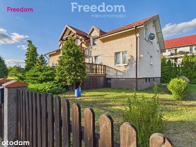 Rodzinny dom z ogrodem i garażem - Pasym