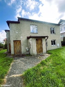 Dom w Olsztynku z budynkiem gospodarczym