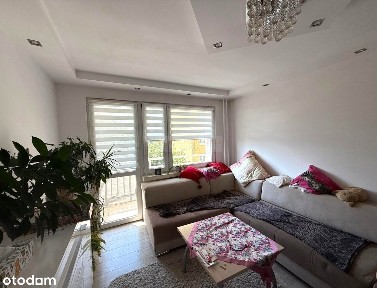 Przytulna kawalerka w osiedlowym bloku!