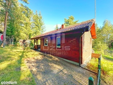 Domek letniskowy nad jeziorem