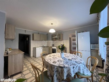 Bezczynszowy dom 4-pokojowy z zadbaną stodołą!