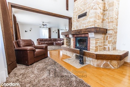 Dom o unikalnym charakterze na dużej działce