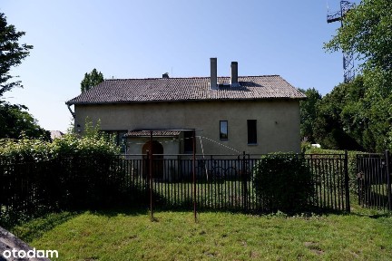 Nieruchomosć zabudowana dwoma budynkami mieszkalnymi !