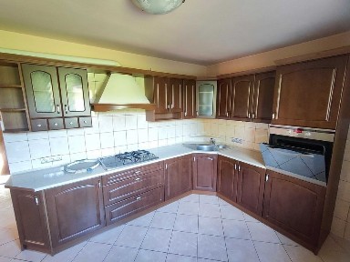 Dom z budynkiem gospodarczym w pięknej okolicy (Śląsk Cieszyński)