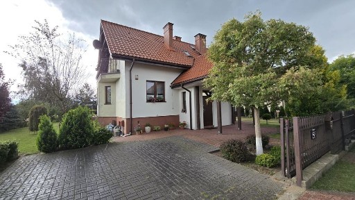 Dom jednorodzinny 300 metrów od jeziora