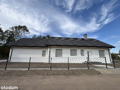 Nowy dom wolnostojący z podwójnym garażem Tworóg