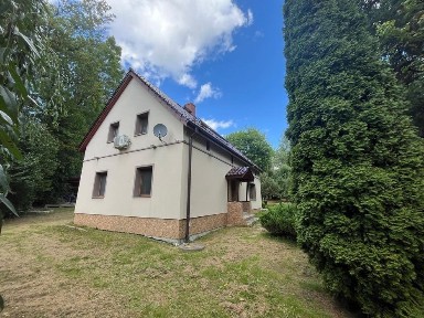 Dom w spokojnej lokalizacji